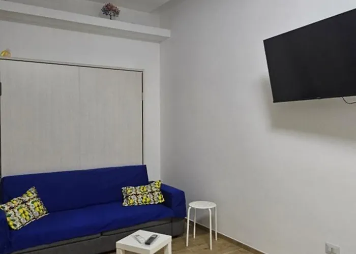 Dimora Margherita شقة كونفيرسانو