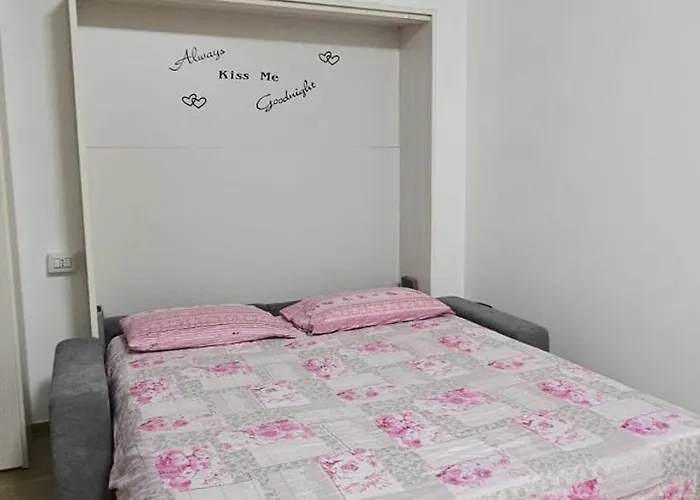 شقة Dimora Margherita كونفيرسانو